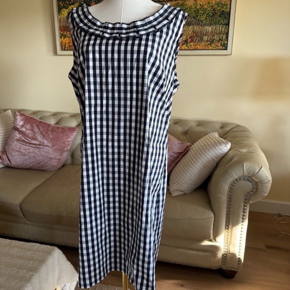 Classic Black and White Gingham Dress - Picture 1 of 14
